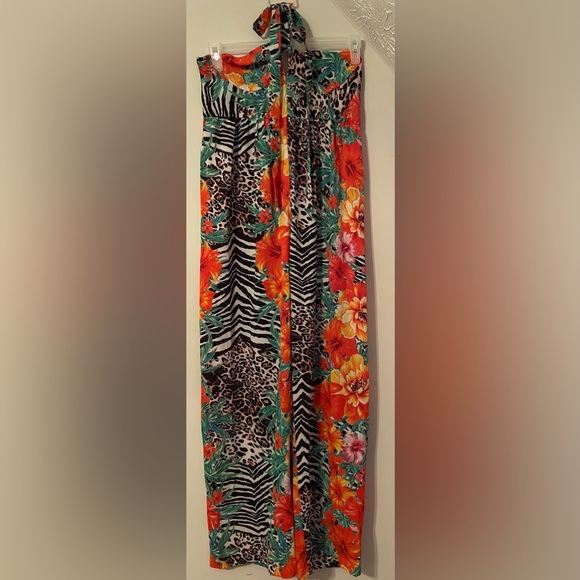 SHEIN SEXY Plus Floral & Zebra, Leopard Print
Halter Neck Jumpsuit - Picture 6 of 6